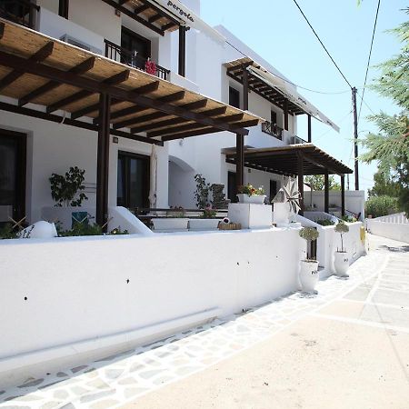 الشقق الفندقية Livadi في  Pergola المظهر الخارجي الصورة