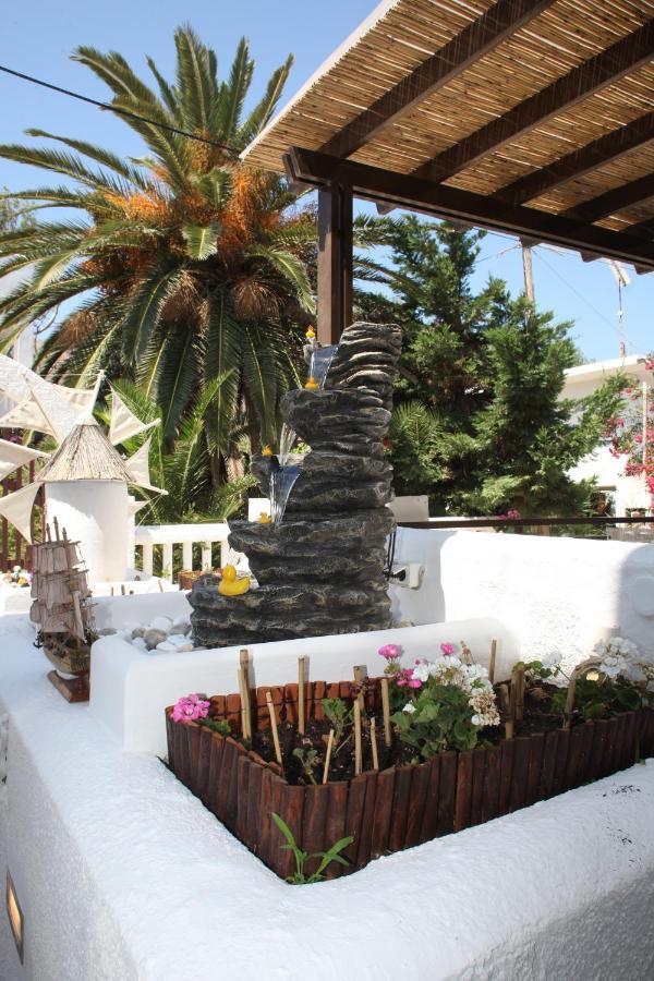 الشقق الفندقية Livadi في  Pergola المظهر الخارجي الصورة