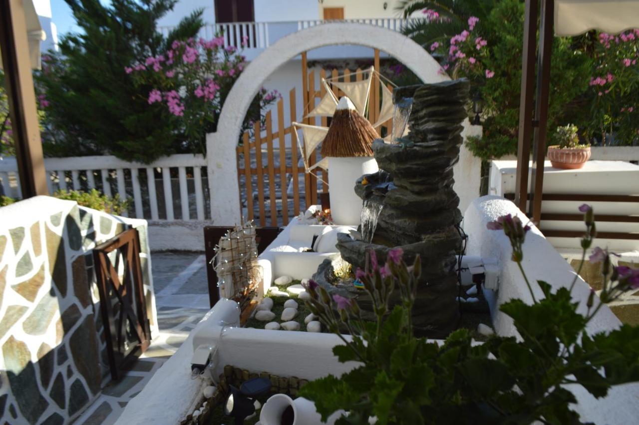 الشقق الفندقية Livadi في  Pergola المظهر الخارجي الصورة